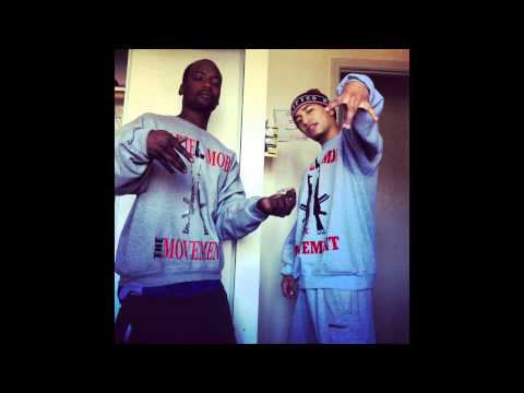 B-Wize Aka $mokes "Spray" Ft. Dreboi