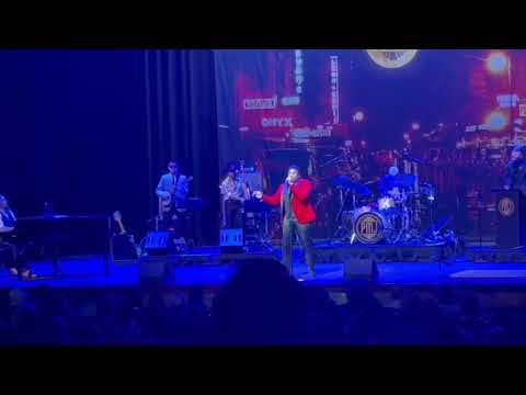 POSTMODERN JUKEBOX - THRILLER Michael Jackson Cover with Tap Dancing & Moonwalk in Orlando #PMJTOUR