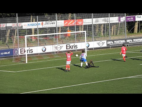 Eerste helft DOVO JO15-1 - S.C. Buitenboys JO15-1