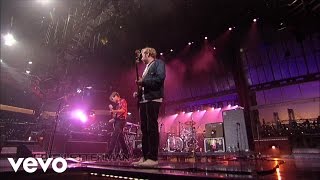 Franz Ferdinand - Treason! Animals. (Live On Letterman)