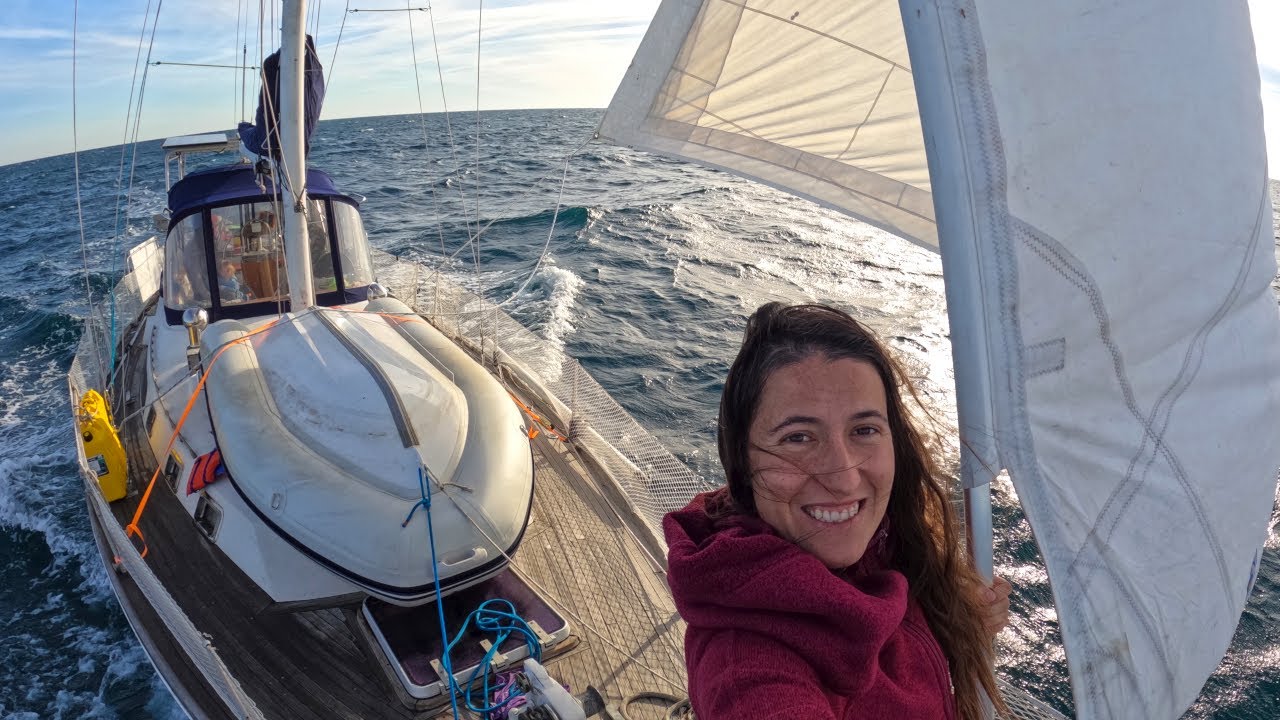Trading the ICW for an OFFSHORE Sail from Beaufort [E304]