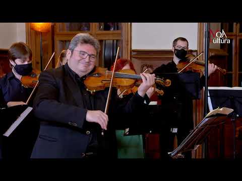 Antonio Vivaldi: L'inverno (Winter) - HILARIS CHAMBER ORCHESTRA & TIBOR KOVÁČ