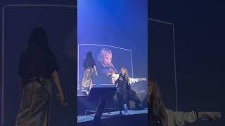 Fancam 2NE1 - Baby I miss You at Welcome Back Tour in Jakarta