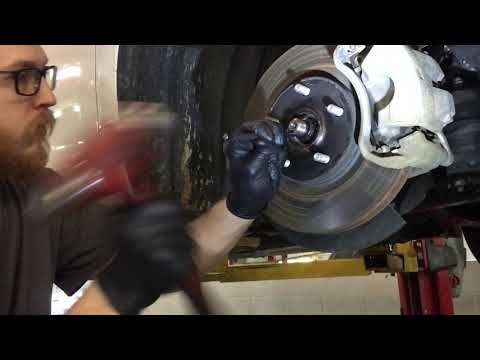 Toyota, Lexus front cv axle removal.