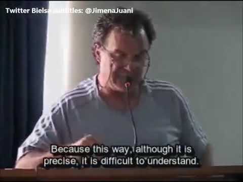 Marcelo Bielsa explaining what kind of Center Back he needs