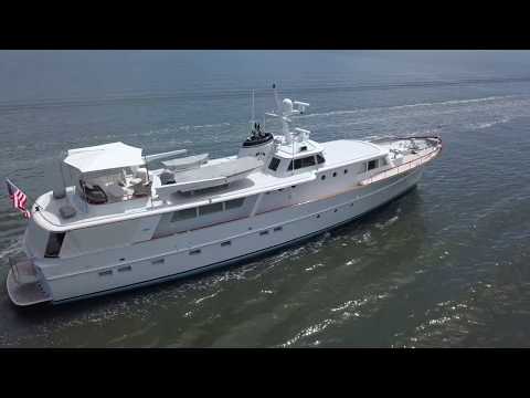 Yacht Charter: SOVEREIGN - 97' Burger Motor Yacht for Charter by Nicholson Yachts