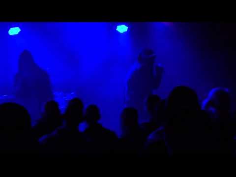 Hijack Hood & Dr. G- Its Not Easy Live in Soundcontrol