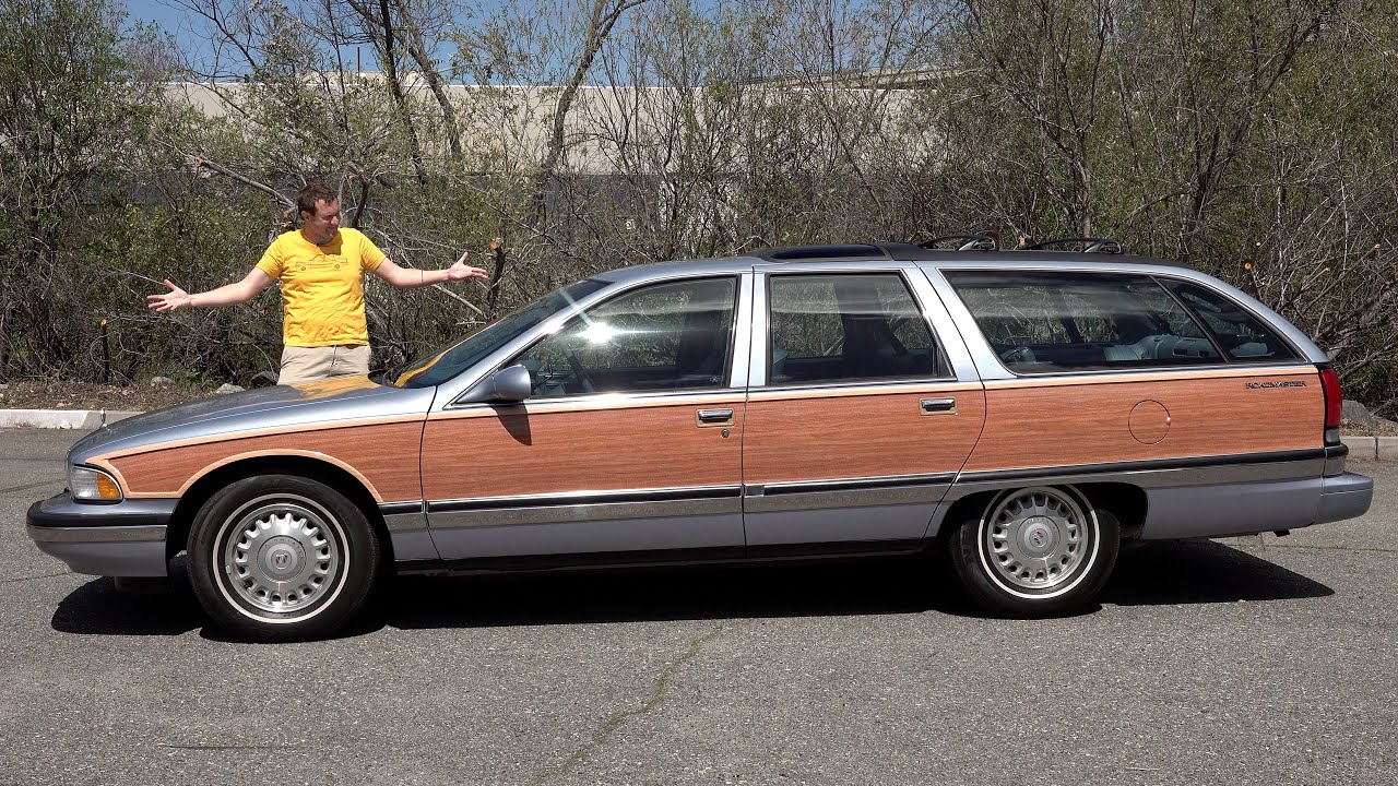 The Buick Roadmaster Was the Last Old-School American Wagon