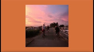Download lagu summer sunsets / an indie playlist mp3