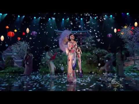 Katy Perry - Unconditionally (Live at AMA's 2013)