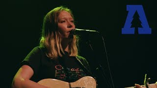 Julia Jacklin - Eastwick - Live From Lincoln Hall