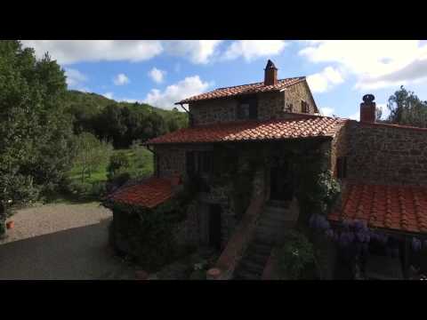 Country house in Prata