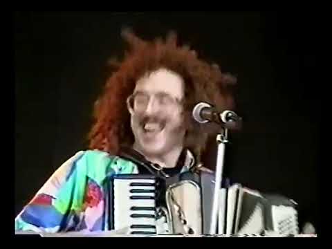 Weird Al Yankovic - The Alternative Polka (Live)