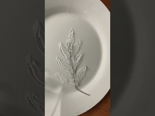 Vídeo relacionado con Xuanxi Elegante figura de niña angelical, estatua de árbol de Navidad, decoración para festivales, temporada de hogar, accesorios decorativos de resina para árbol de Navidad