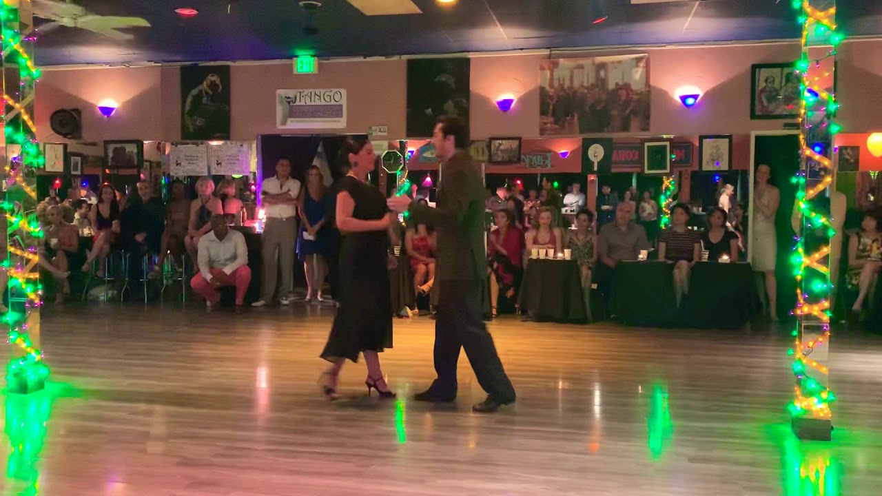 Yuliana Basmajyan & Dominic Bridge @ Milonga Corazon - 1