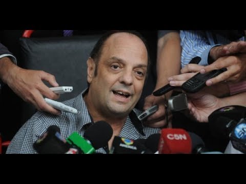 Baby Etchecopar: "destroza al publico de la renga" 02/06/17