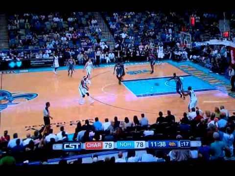 Marcus Thornton dunks on Gerard Wallace