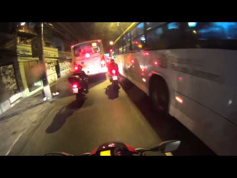 MIKE RJ - PAU NA R1 (SQN) - Apache x R1