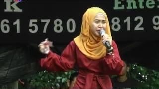 Download lagu cincin permata biru =  selvy anggraini mp3