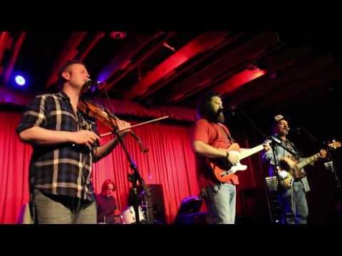 The Tony Martinez Band - If Drinking Don't Kill Me (G. Jones)