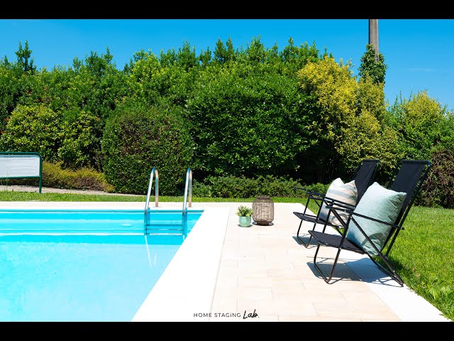 Villetta angolare in residence con piscina