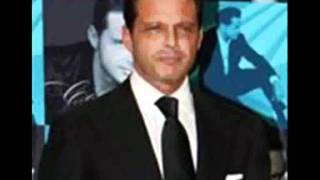 Luis Miguel - Abrazame (with lyrics)