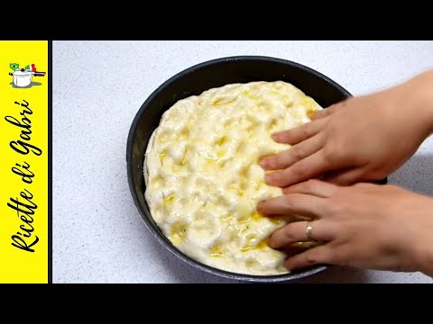 MORBIDISSIMA!! Tutti mi chiedono la RICETTA! Il SEGRETO è ... FOCACCIA SEMPLICE di Gabri