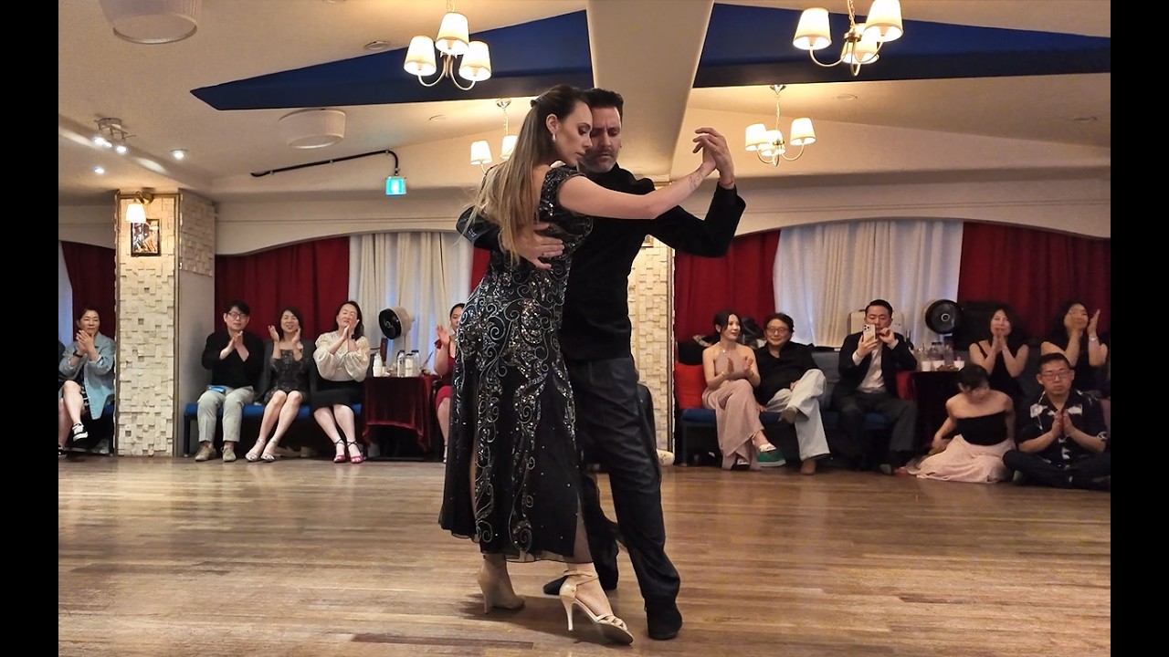 부산탱고 가또땅고 Leandro Capparelli y Jeannette Erazú 특별공연1 El Motivo - Roberto Goyeneche