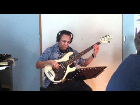 Legendary bassist Carlos Del Puerto recording with Timbazo