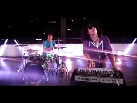 Faber Drive - G-Get Up And Dance!