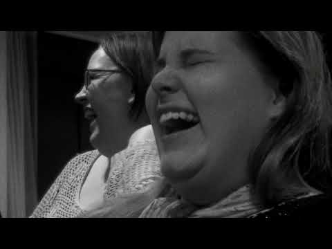 Ida och Alex repar en kärleksscen - "Som ett stort jävla bröllop"