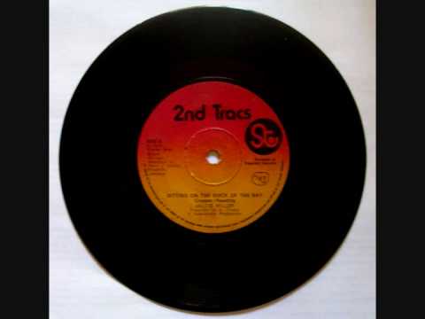 Dock Of The Bay lyrics