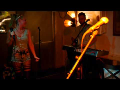 Dig og Mig - Skyggerne live på Mir i Oslo