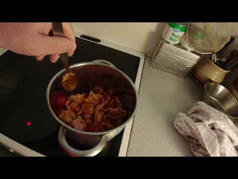 MongoTV_7362 - Mongo Madskole - RAVIOLI De Luxe Med PØLSE og OST og TOMAT