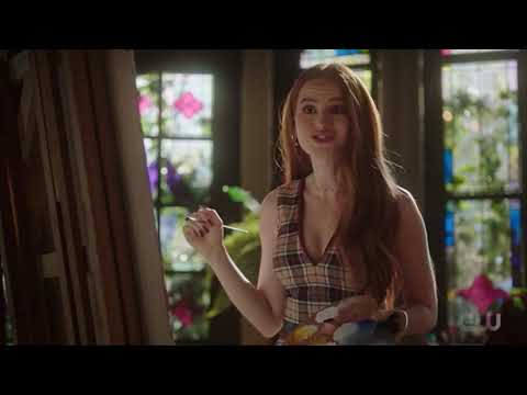 Riverdale 5x06 Cheryl is Talking with constriction worker on Thornhill and painting her twin brother
