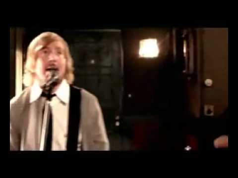 download lagu mp3 mp4 Todas Esas Cosas Smitten, download lagu Todas Esas Cosas Smitten gratis, unduh video klip Todas Esas Cosas Smitten