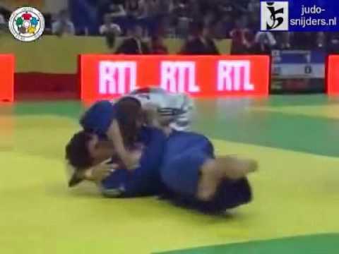 Judo 2009 Paris: Dovgan (RUS) - Minaskin (EST) [-90kg].
