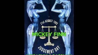 Dj Mickey Finn & Mc's Lenni & Bassman @ Starlight 21st August 92