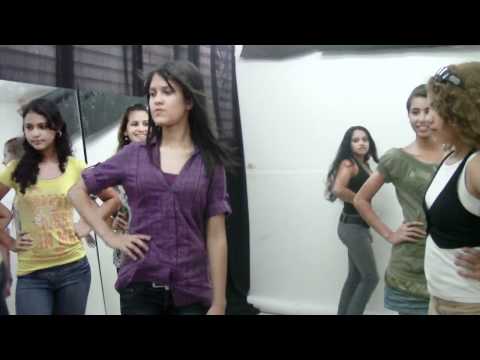 D1404 DESFILE AVANZADO FASHION.MP4