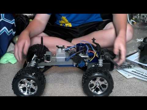 Traxxas nitro stampede unboxing and first review