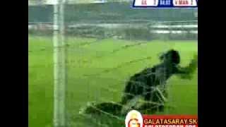 Rigobert Song trifft für Galatasaray