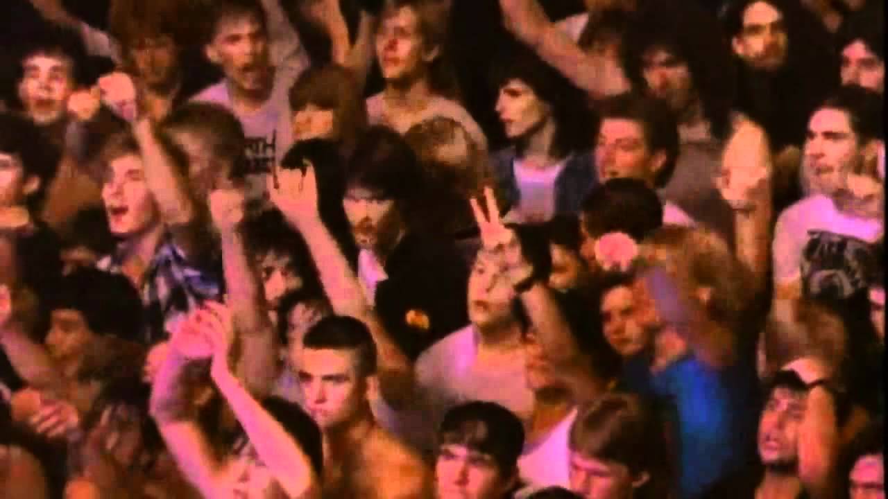 Metallica - Creeping death Live Seattle 1989 HD - YouTube