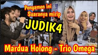 Download lagu MARDUA HOLONG - OMEGA TRIO (LIRIK) COVER BY TRI SUAKA FEAT ASTRONI TARIGAN mp3