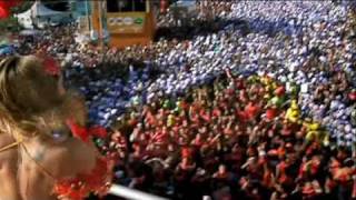 CLÁUDIA LEITTE - BEIJAR NA BOCA - OFICIAL