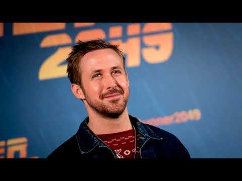 Watch Ryan Gosling Crack Up in Three Saturday Night Live Sketches