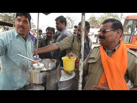 Best Daredevil Energetic Tea Seller in The World - Working with Fun - Street Food India Video