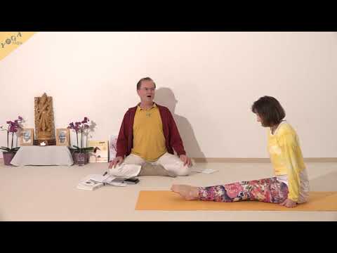 Dandasana - Asana Lexikon 353