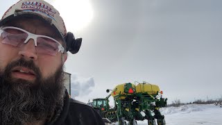 preview picture of video '2nd stop of 5 John Deere South Dakota run Watertown, SD only 1 tractor off here'