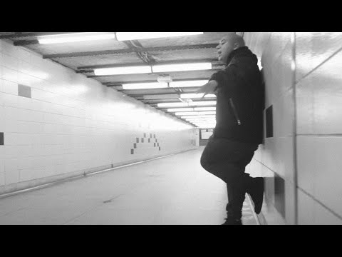 Classik - Moonlight Metropolis (Official Video)