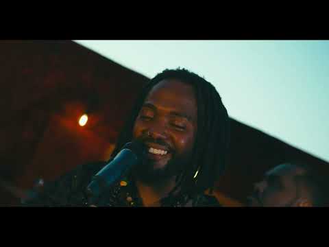 THAIRO KOSTA iLEVASON